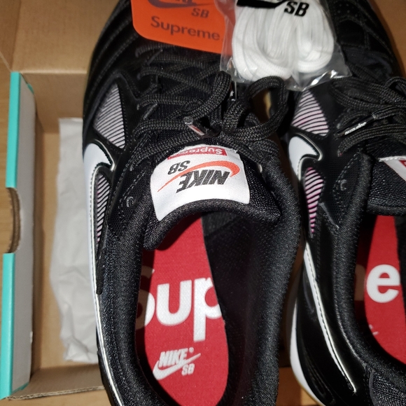 Authentic Sb Supreme Gato. Send offers - Picture 8 of 9